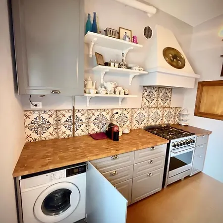 Luxury Angelio Apartment